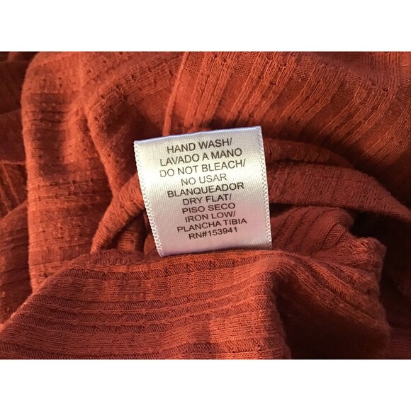 Misia Curvy Top Size 2X Rusty Orange Short Sleeve V Neck Rib Knit Buttons - Picture 8 of 8